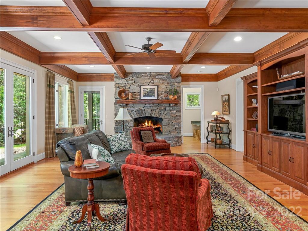 4 Greenwood Place Asheville NC 28803