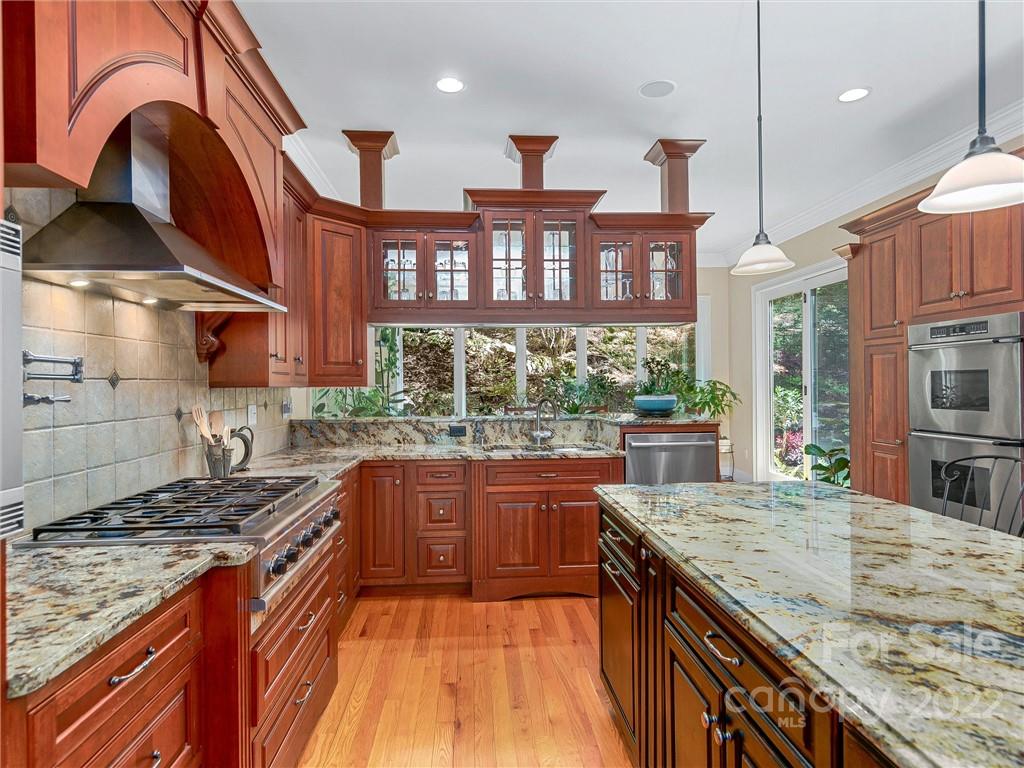 4 Greenwood Place Asheville NC 28803