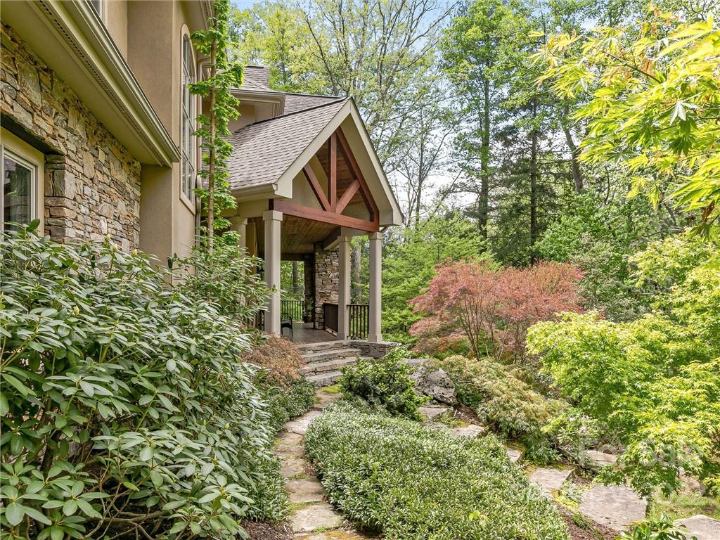 4 Greenwood Place Asheville NC 28803