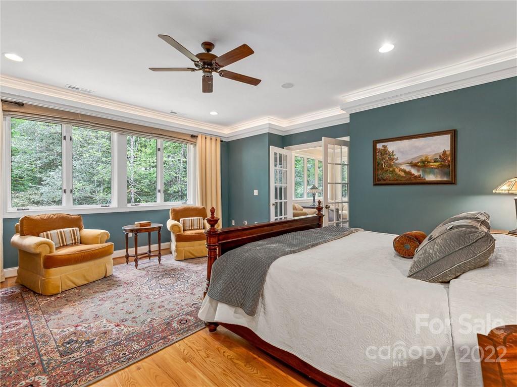4 Greenwood Place Asheville NC 28803