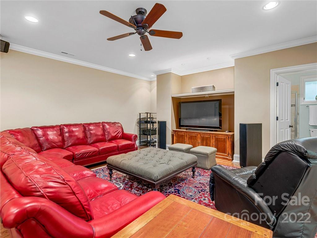 4 Greenwood Place Asheville NC 28803