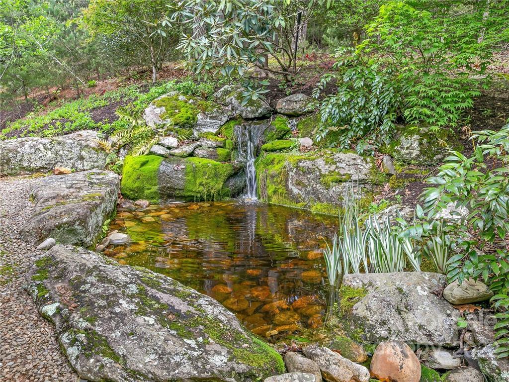 4 Greenwood Place Asheville NC 28803