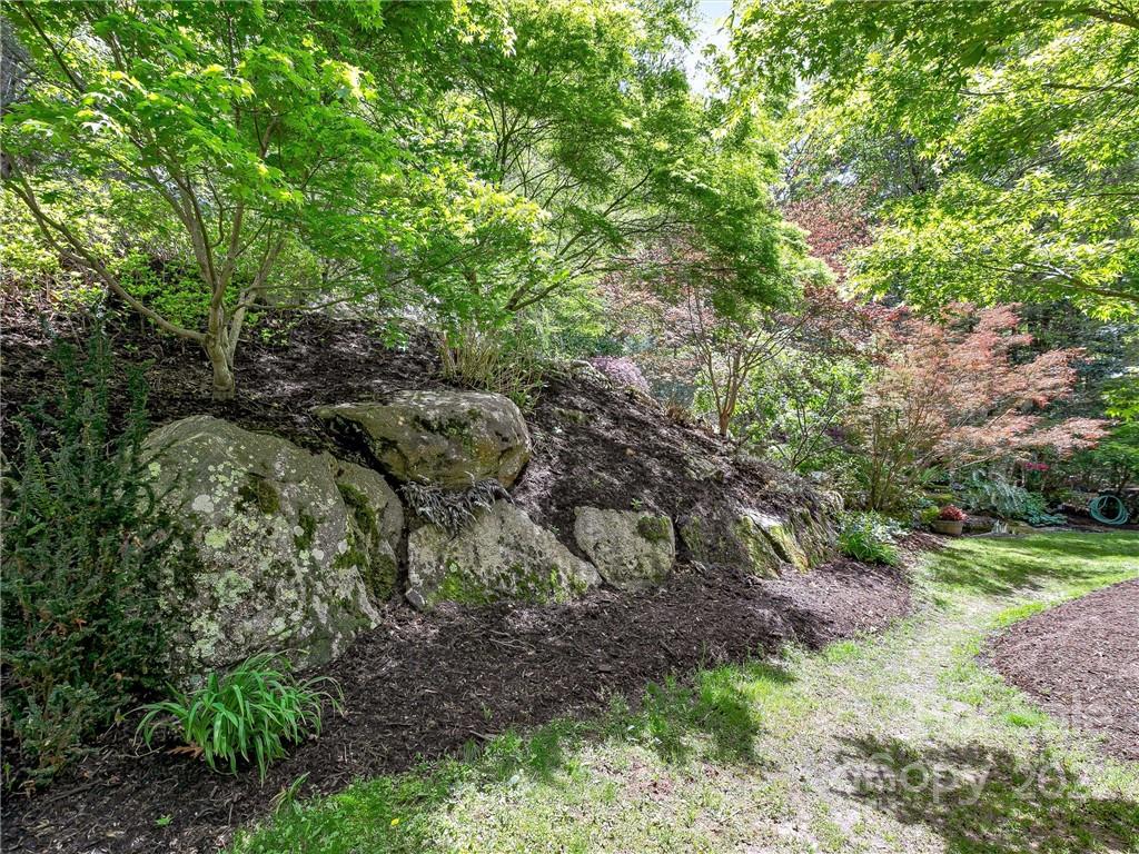 4 Greenwood Place Asheville NC 28803