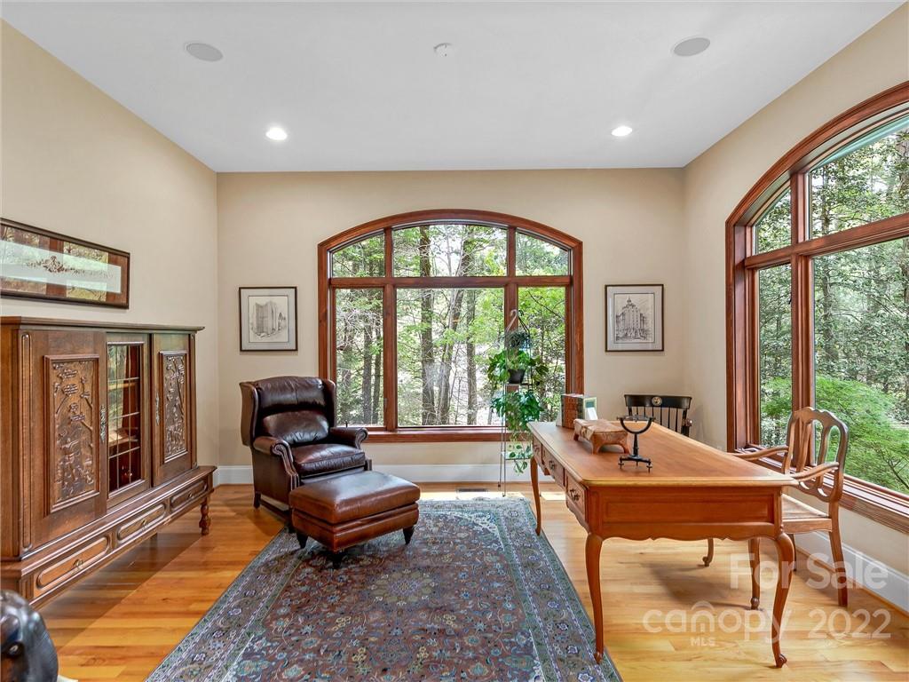 4 Greenwood Place Asheville NC 28803