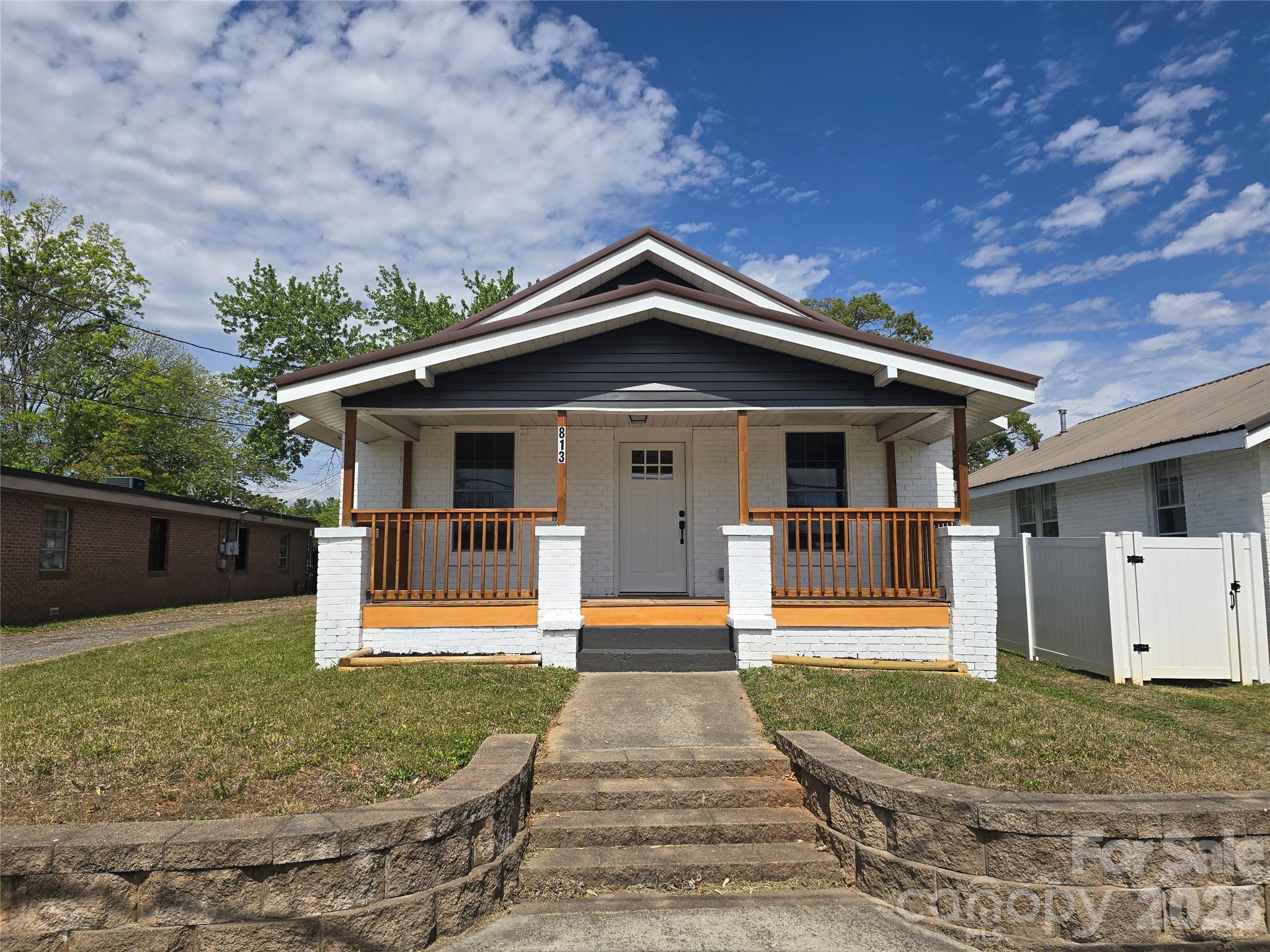 813 Highland Avenue SE Hickory NC 28602