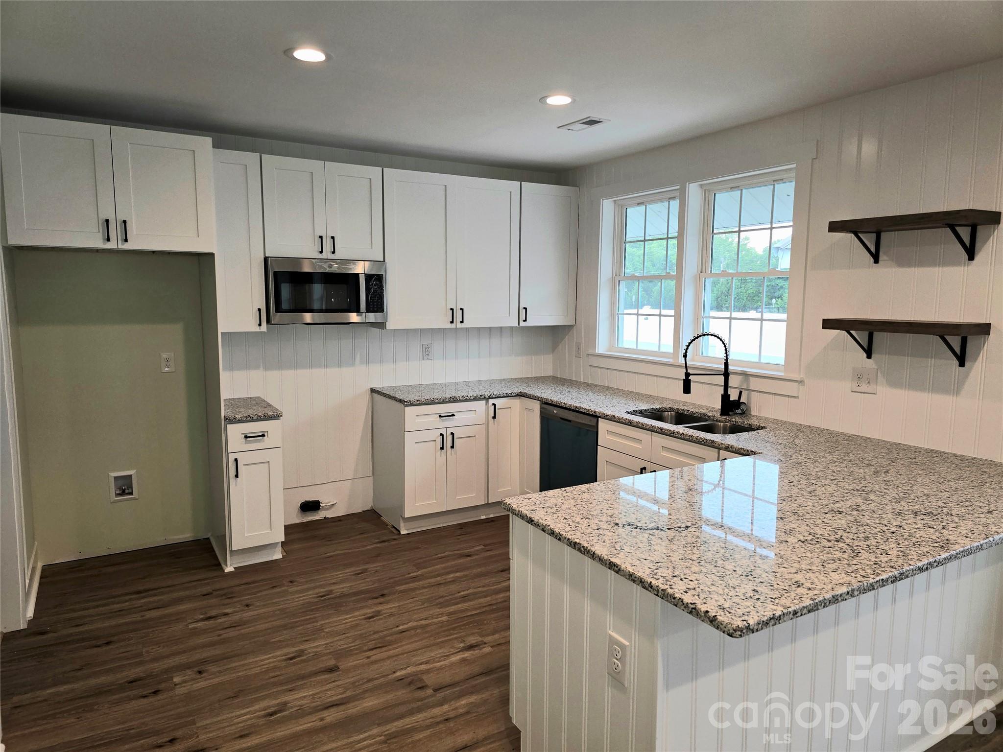 813 Highland Avenue SE Hickory NC 28602