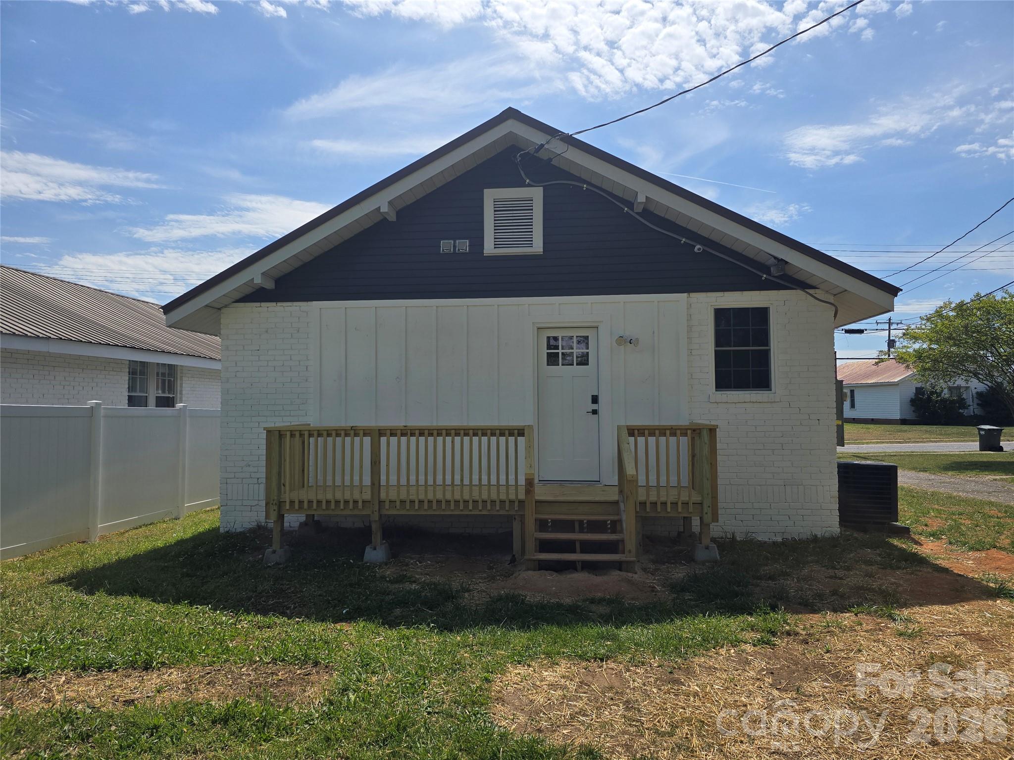 813 Highland Avenue SE Hickory NC 28602
