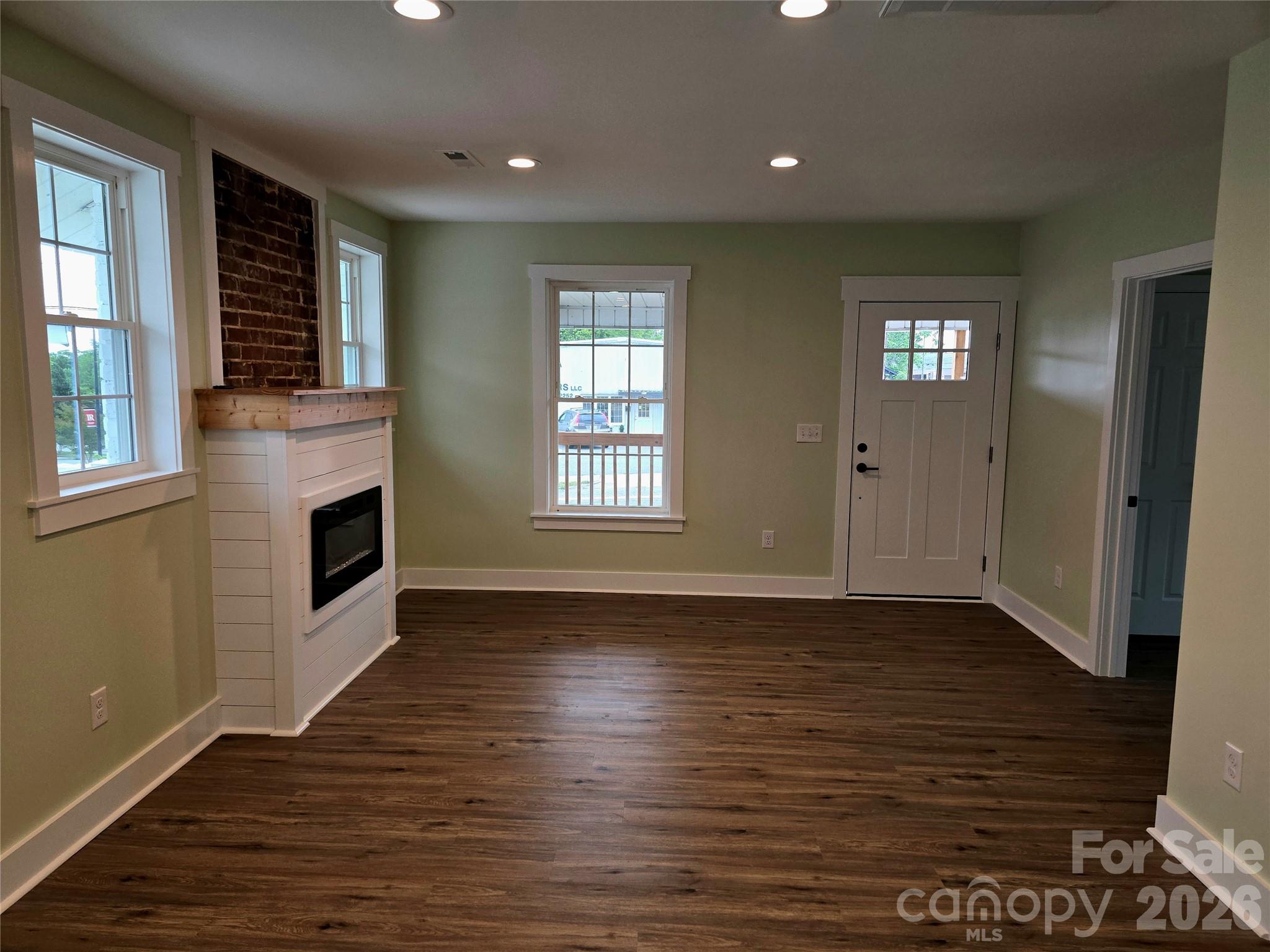 813 Highland Avenue SE Hickory NC 28602