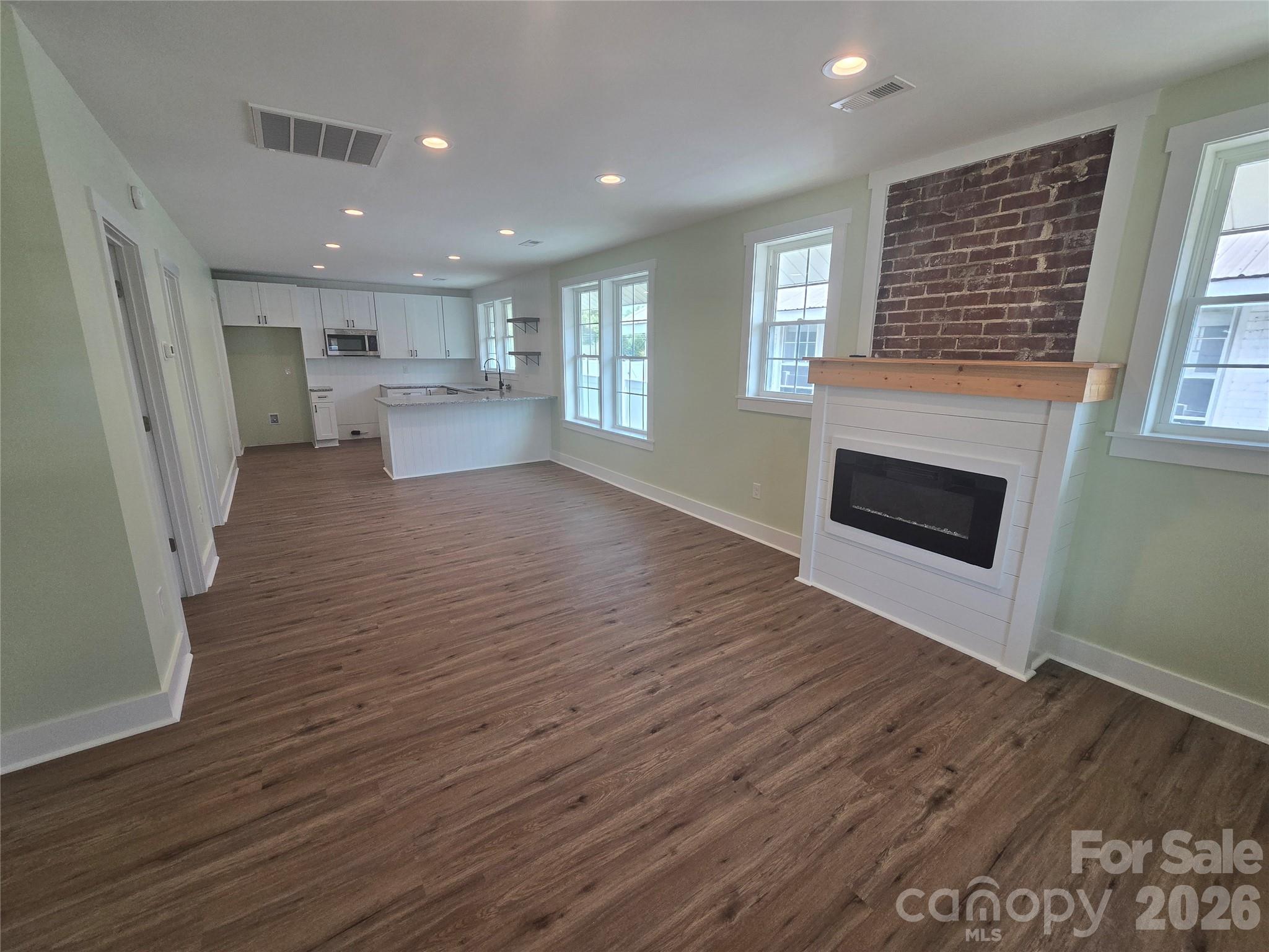 813 Highland Avenue SE Hickory NC 28602