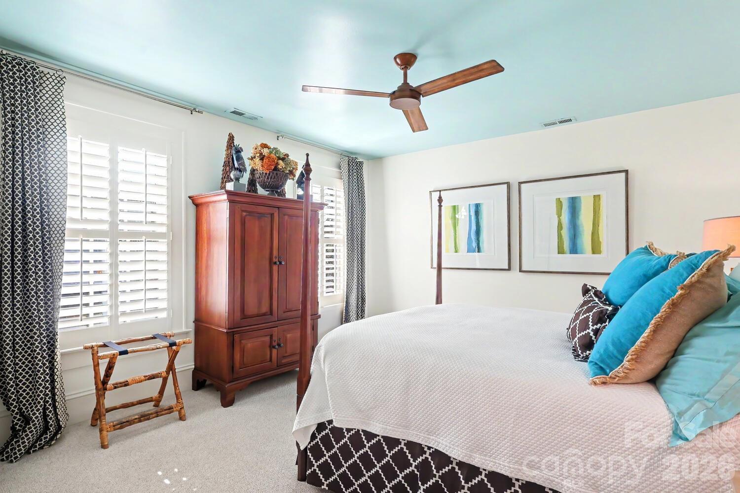 2317 Charlotte Drive Charlotte NC 28203
