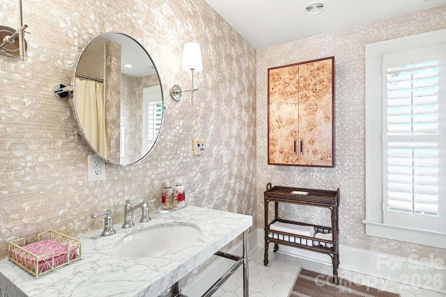 2317 Charlotte Drive Charlotte NC 28203