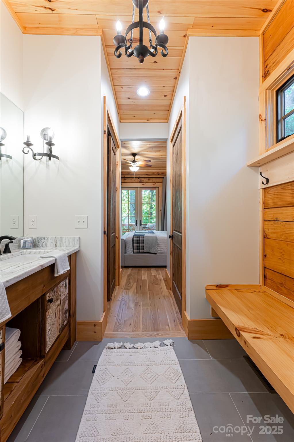 103 Blue Sky Lane Hendersonville NC 28792
