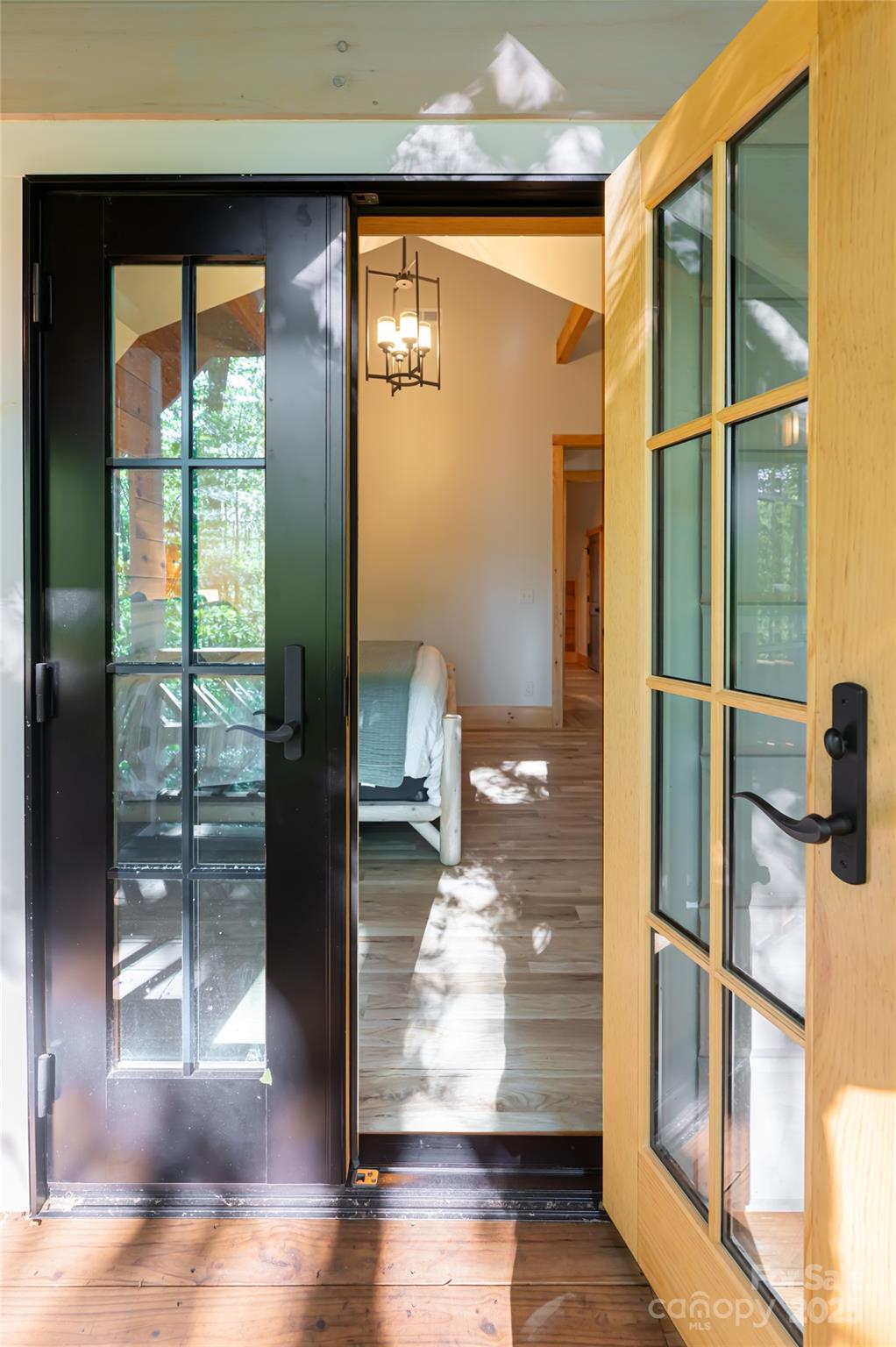 103 Blue Sky Lane Hendersonville NC 28792