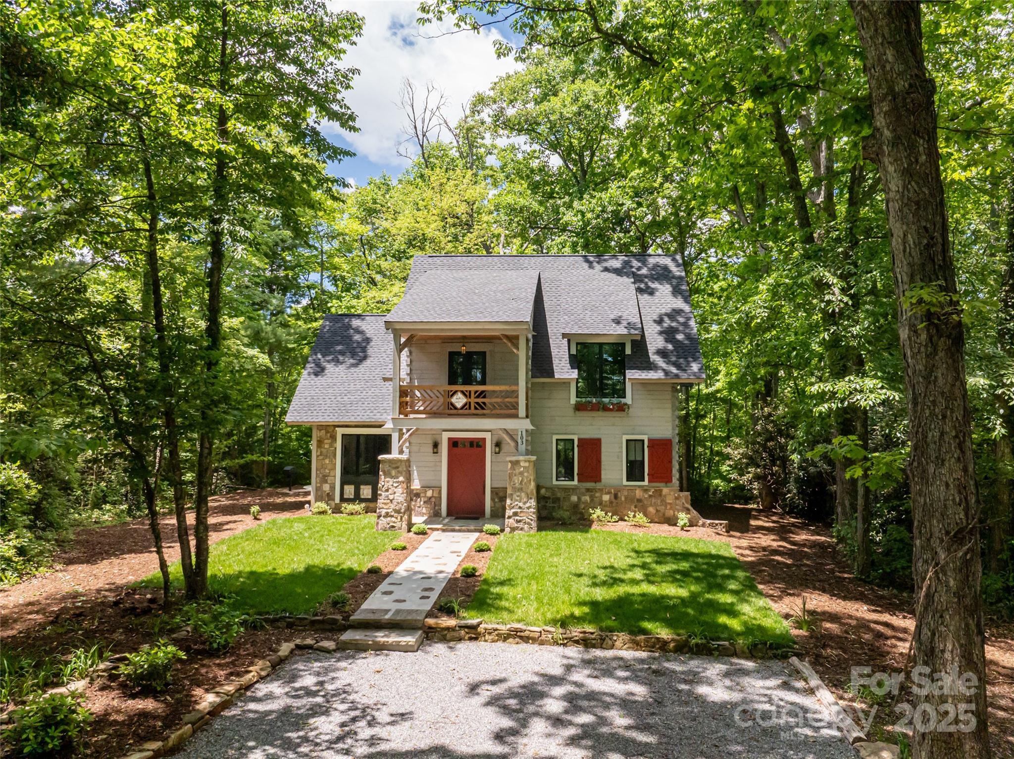 103 Blue Sky Lane Hendersonville NC 28792