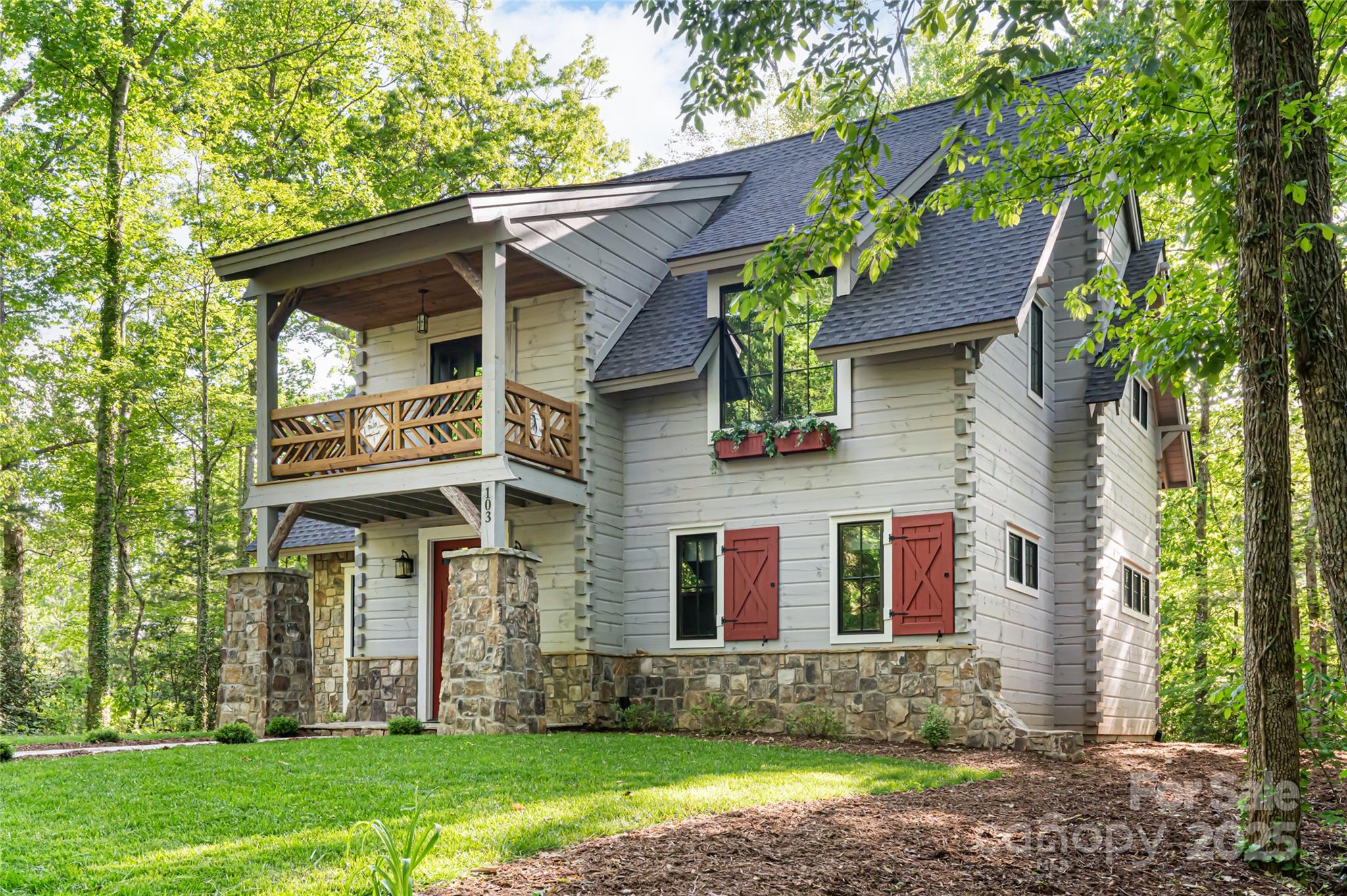 103 Blue Sky Lane Hendersonville NC 28792