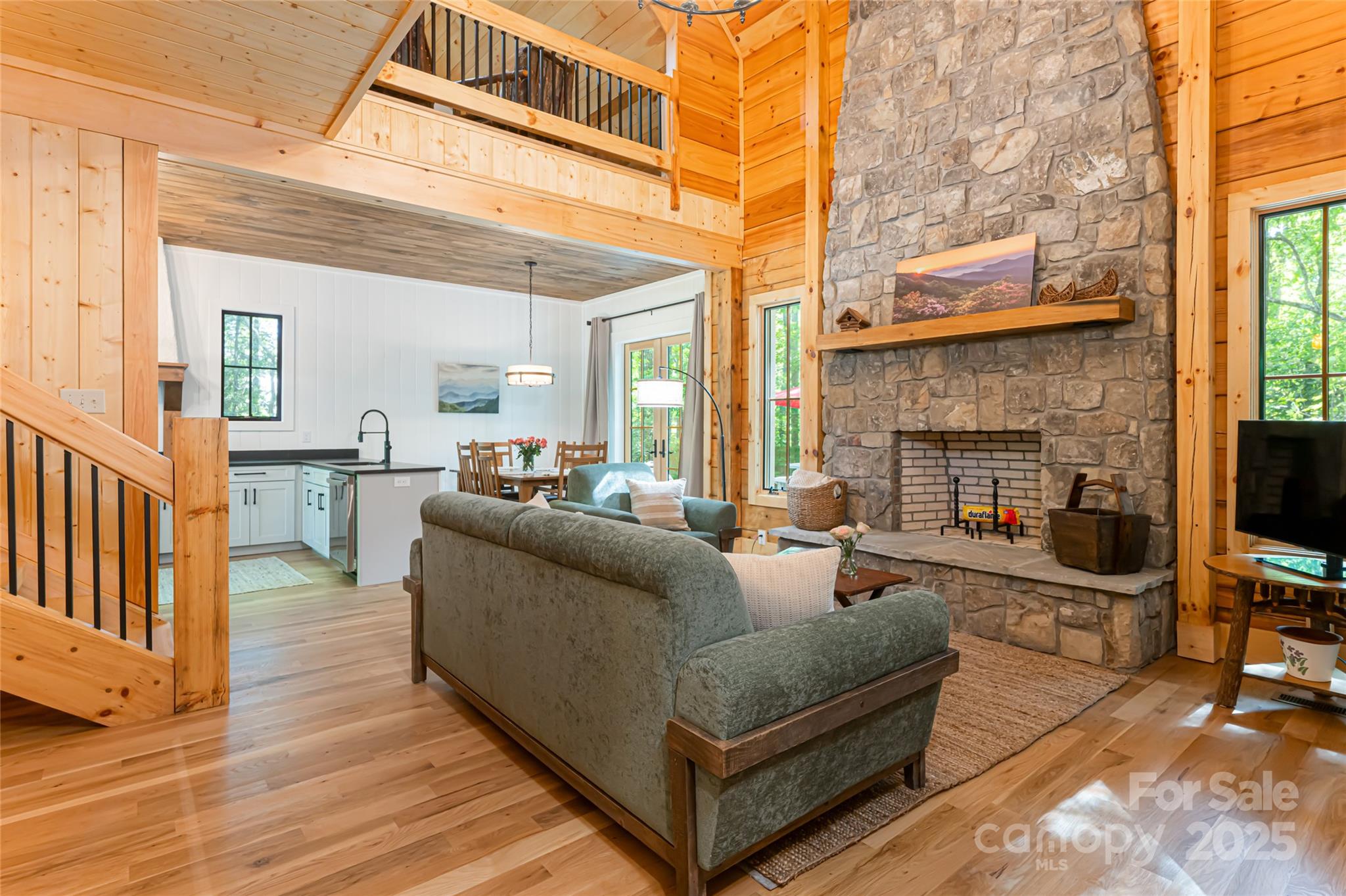 103 Blue Sky Lane Hendersonville NC 28792