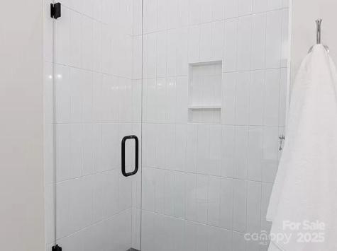 17 Macallan Lane Asheville NC 28805