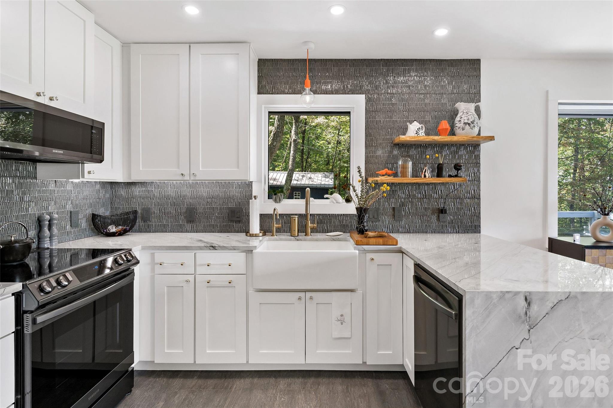68 Lakey Gap Heights Black Mountain NC 28711