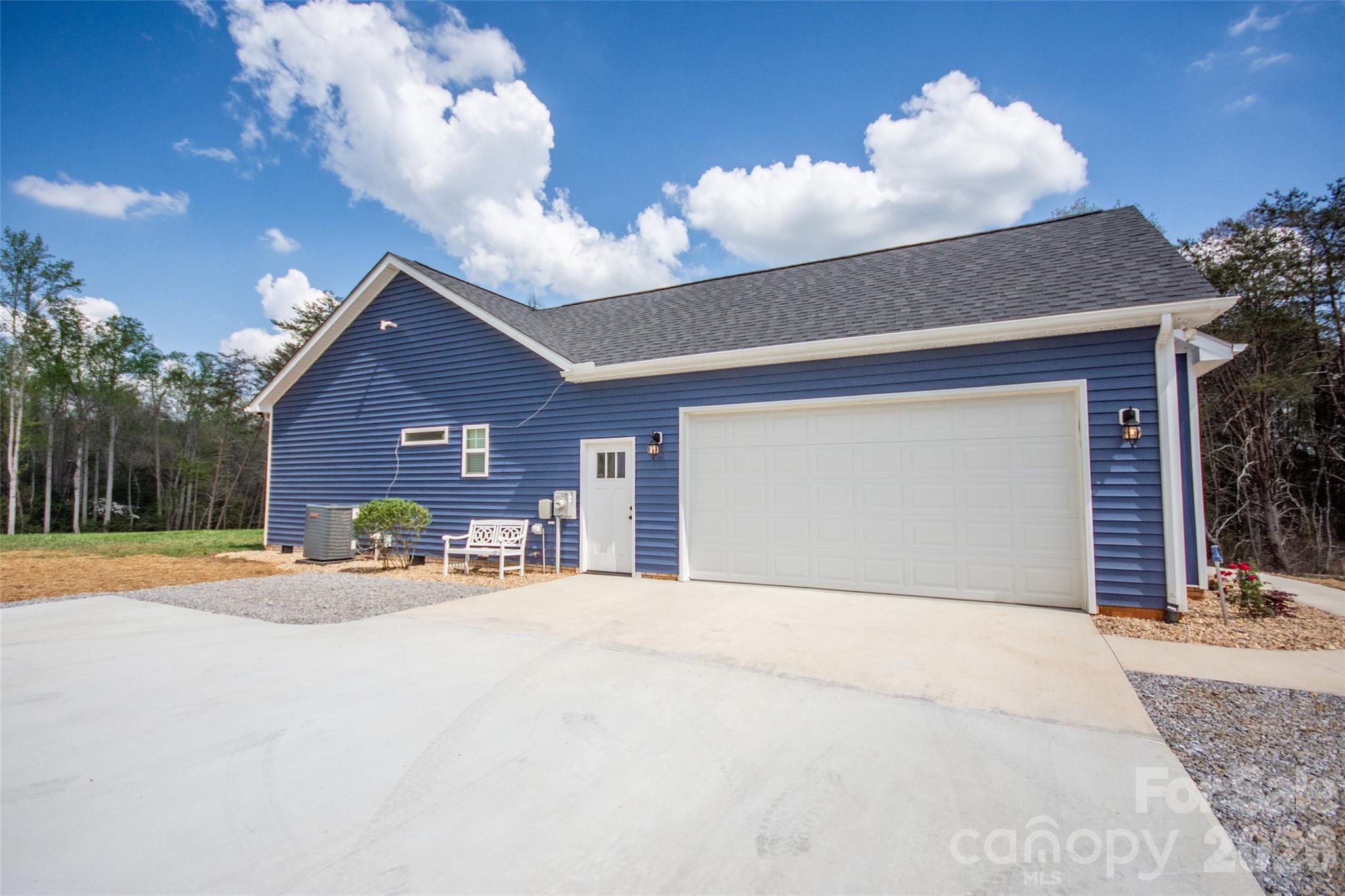 1686 Friendship Road Statesville NC 28625