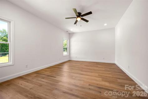 210 Westwood Drive Forest City NC 28043