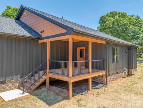 210 Westwood Drive Forest City NC 28043