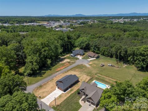 210 Westwood Drive Forest City NC 28043