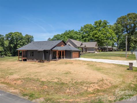 210 Westwood Drive Forest City NC 28043