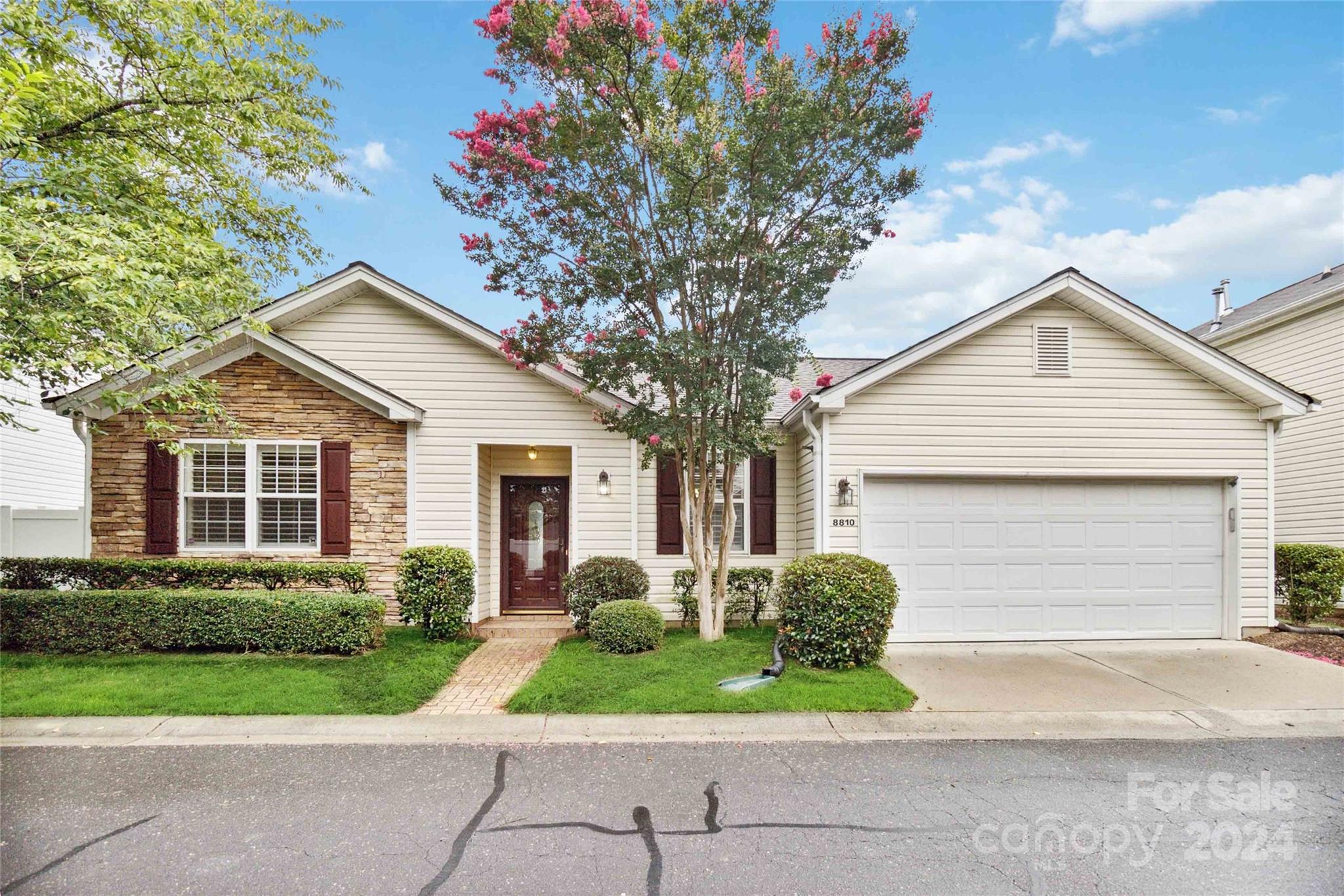 8810 Meadowmont View Drive Charlotte NC 28269