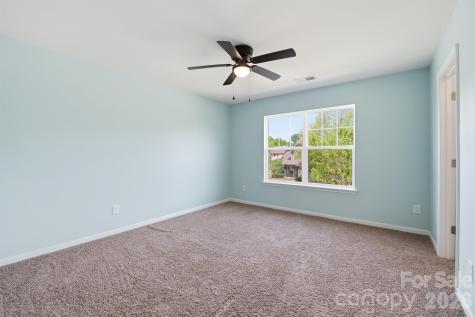 106 E Heart Pine Lane Statesville NC 28677
