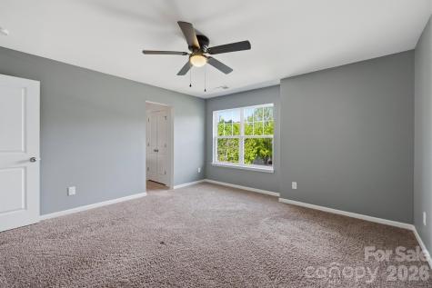 106 E Heart Pine Lane Statesville NC 28677