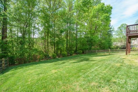 106 E Heart Pine Lane Statesville NC 28677