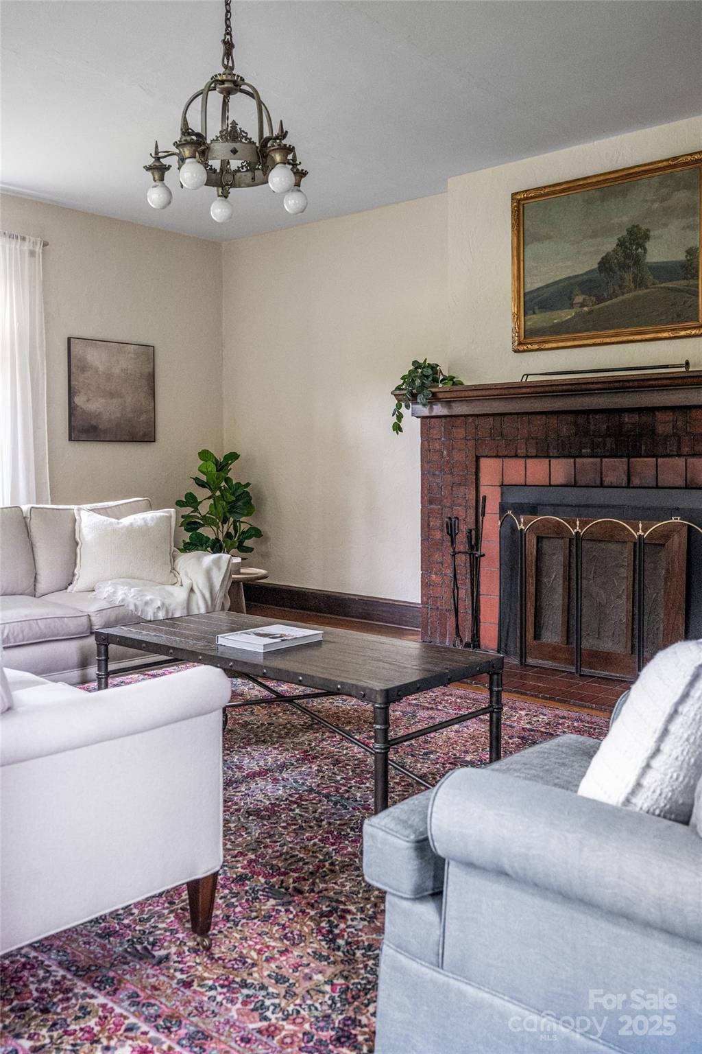 21 Lynwood Road Asheville NC 28804