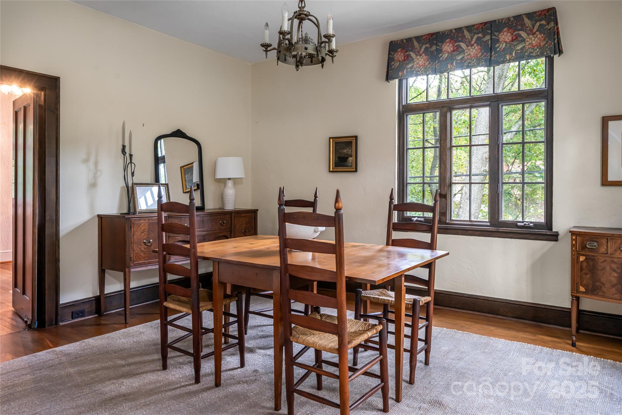 21 Lynwood Road Asheville NC 28804