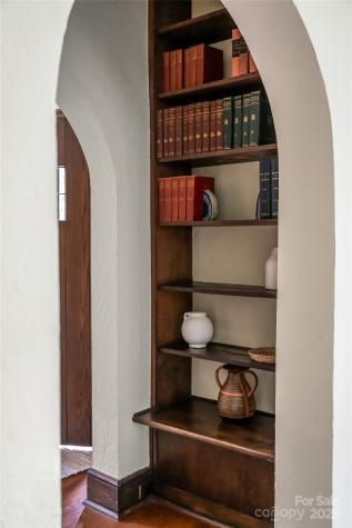 21 Lynwood Road Asheville NC 28804