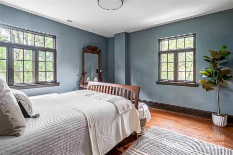 21 Lynwood Road Asheville NC 28804