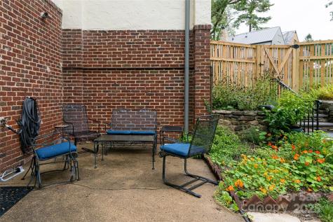 21 Lynwood Road Asheville NC 28804
