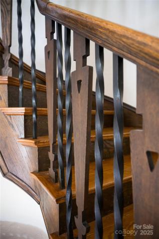 21 Lynwood Road Asheville NC 28804