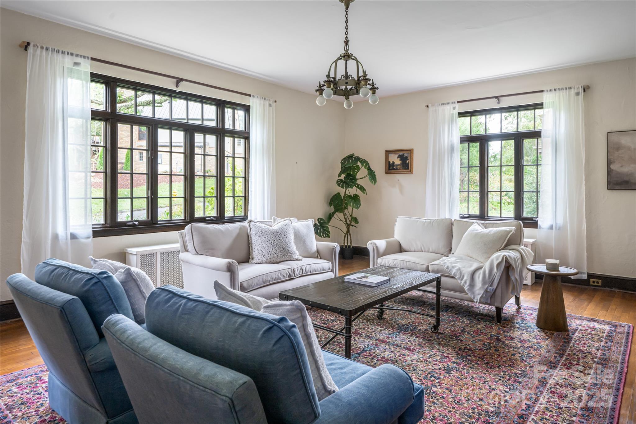 21 Lynwood Road Asheville NC 28804