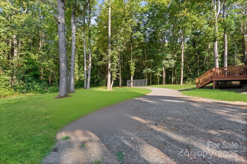 402 Shiloh Road Statesville NC 28677