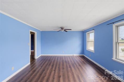 7323 Dallas Cherryville Highway Cherryville NC 28021