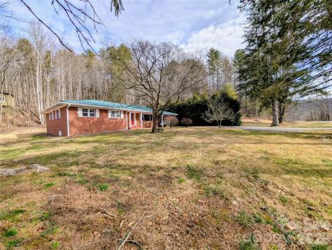 979 Greenville Highway Brevard NC 28712