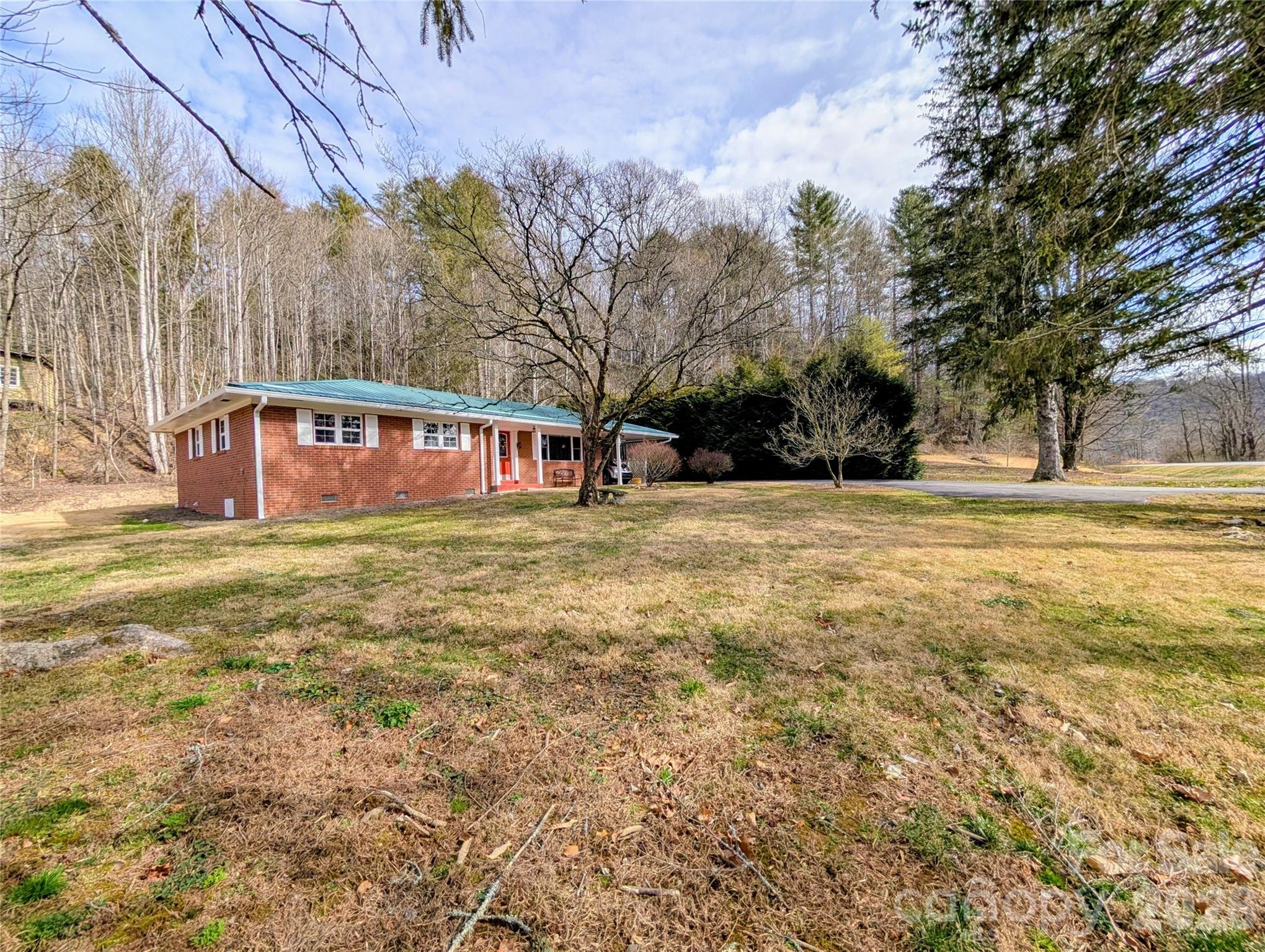 979 Greenville Highway Brevard NC 28712
