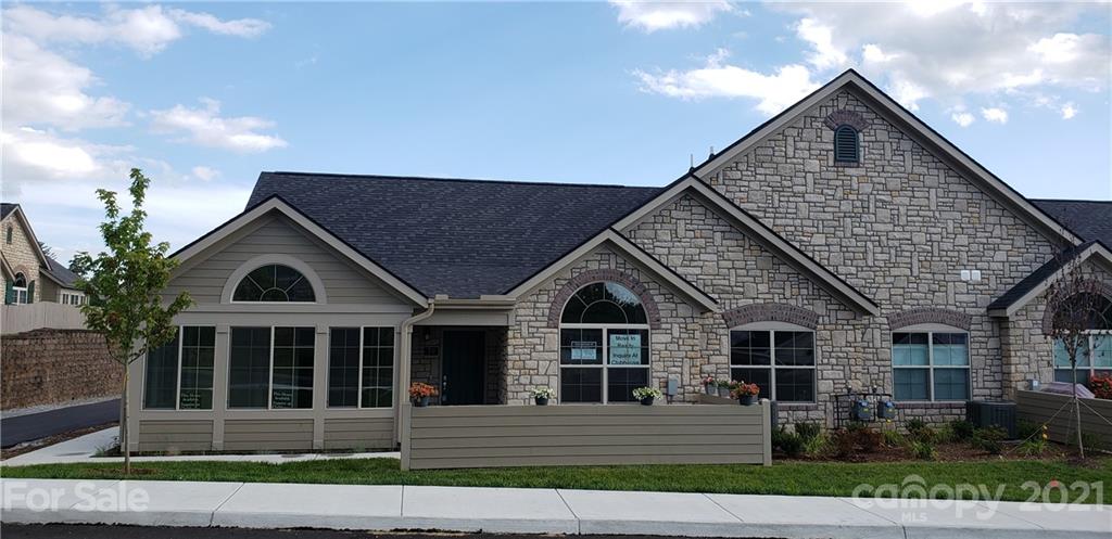 39 Braeburn Way Flat Rock NC 28731