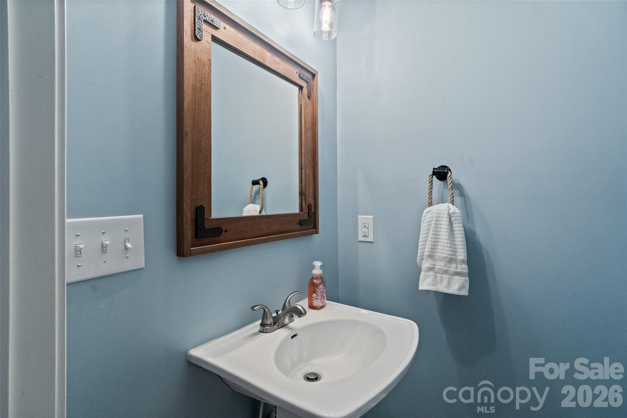 2217 Yadkin Avenue Charlotte NC 28205