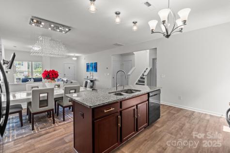 9132 Colwick Hill Lane Charlotte NC 28215