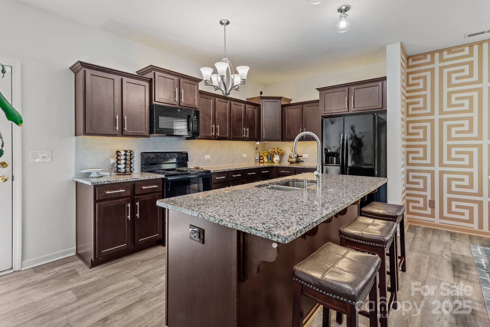 9132 Colwick Hill Lane Charlotte NC 28215