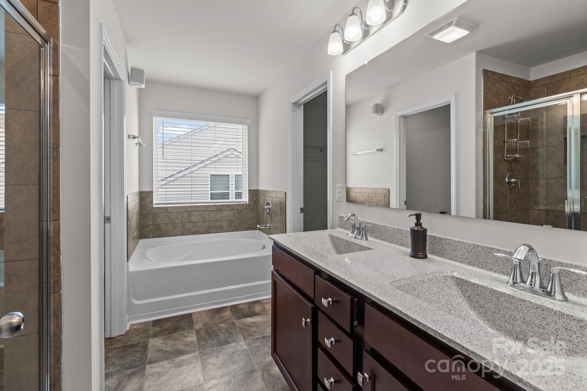 9132 Colwick Hill Lane Charlotte NC 28215