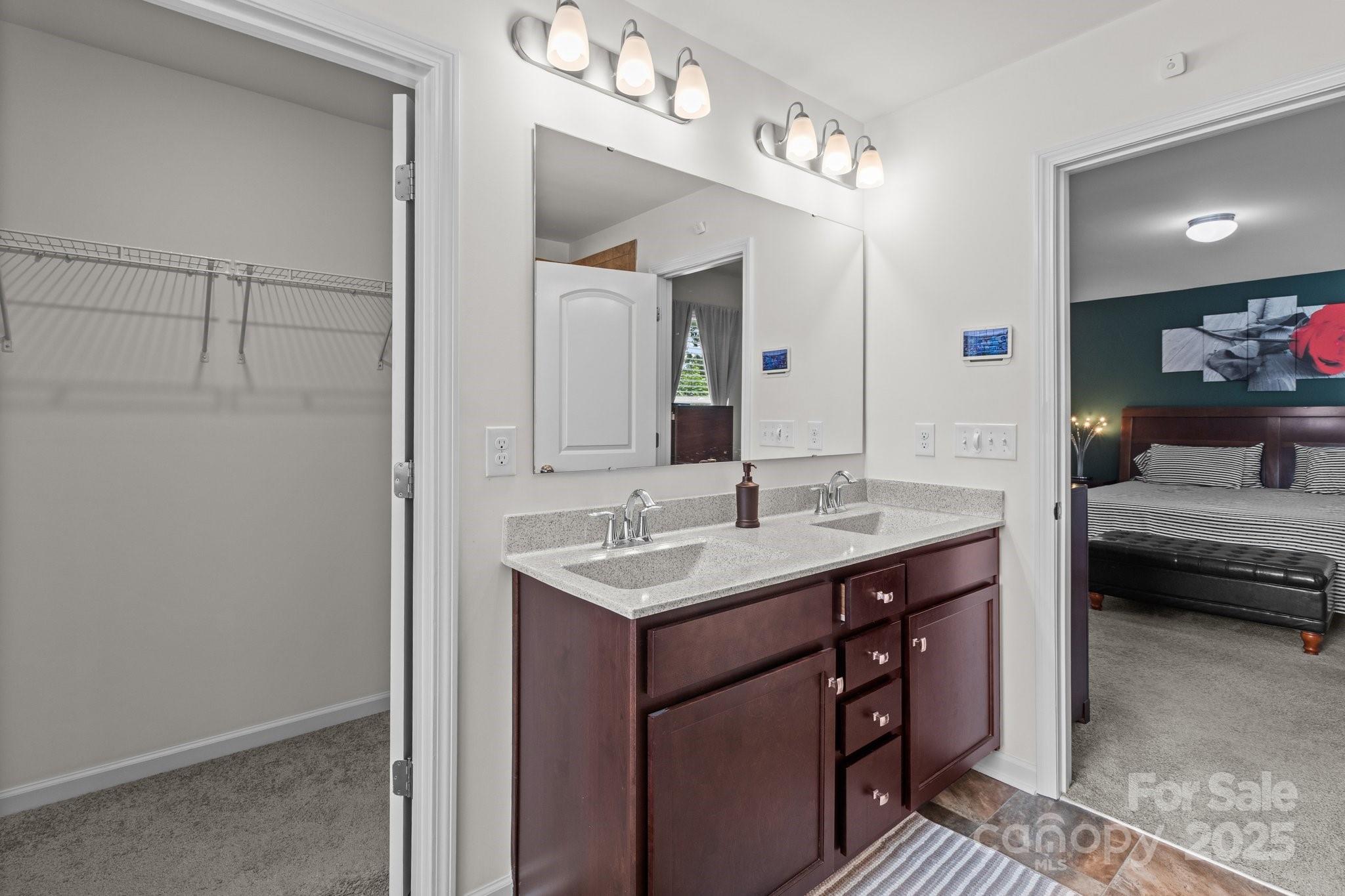 9132 Colwick Hill Lane Charlotte NC 28215