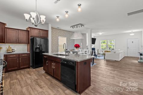 9132 Colwick Hill Lane Charlotte NC 28215