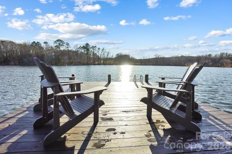 22246 Oakwood Road Albemarle NC 28001